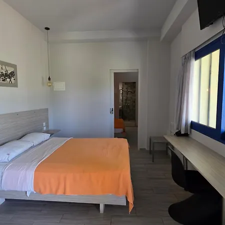 ホテル Ianos Bay 3*